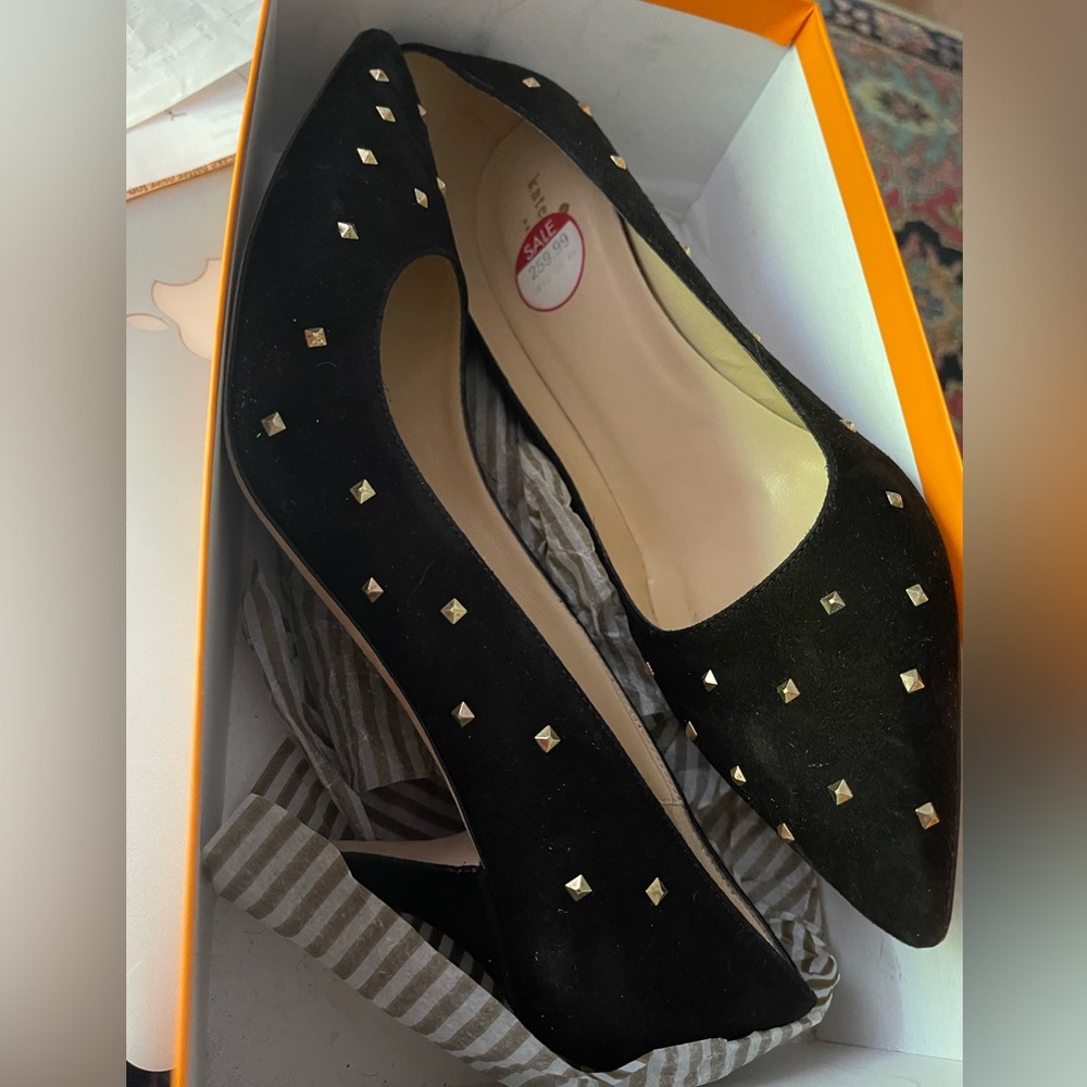 SZ 9 1/2 M Kate Spade suede highheels with mini gold studs never used, pd 259.99